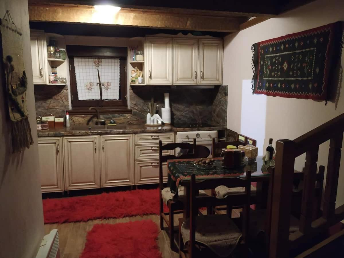 Παραδοσιακή κατοικία στην μαγευτική Βλάχα Ελάτης Εξωτερικό φωτογραφία