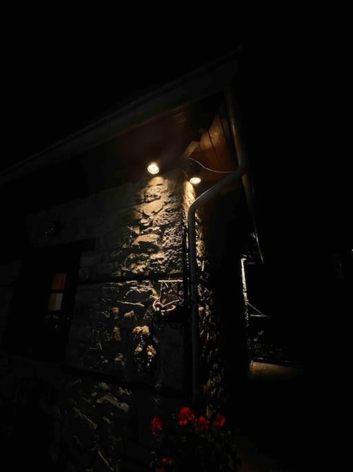 Παραδοσιακή κατοικία στην μαγευτική Βλάχα Ελάτης Εξωτερικό φωτογραφία